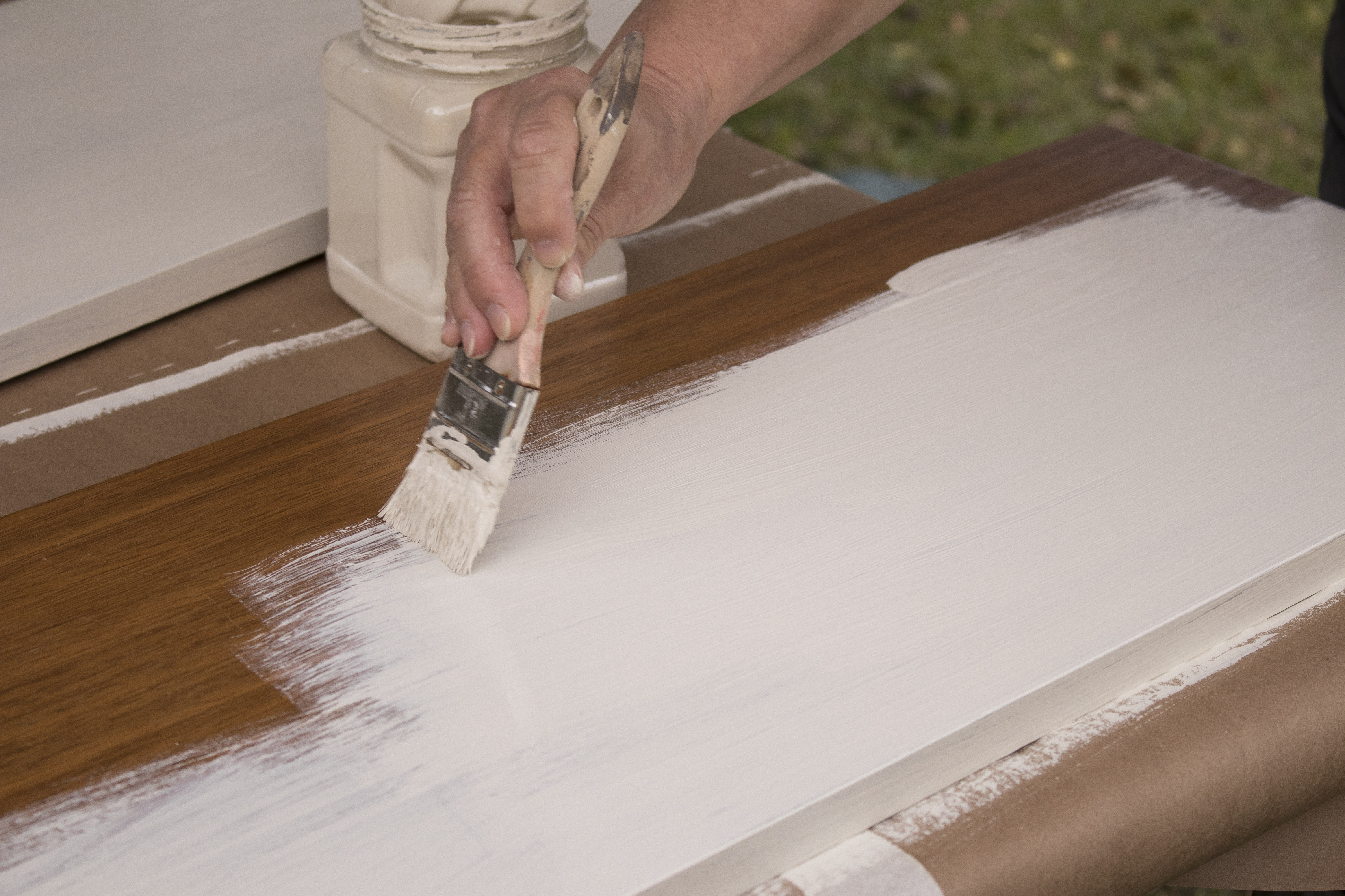 Shelf DIY Chalk Paint Fixer Upper Painting Shelf DIY Chalk Paint Fixer Upper Painting
