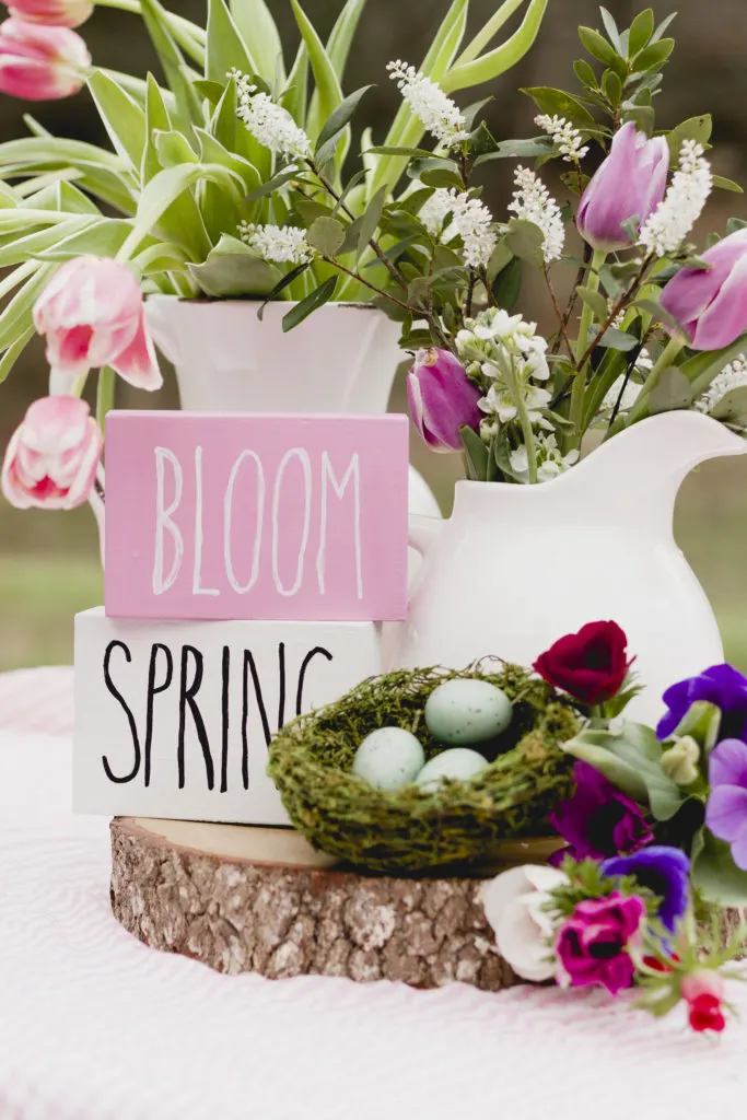 Bloom and Spring Block Signs Bloom and Spring Block Signs, easy DIY signs