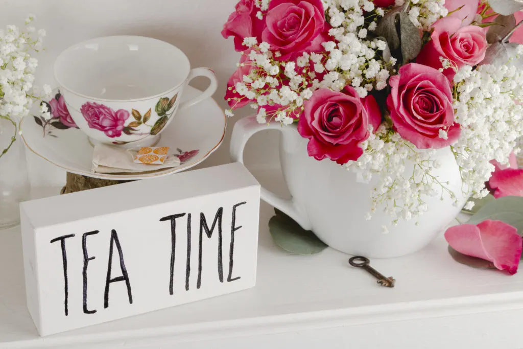 Teapot Arrangement and Tea Time Sign