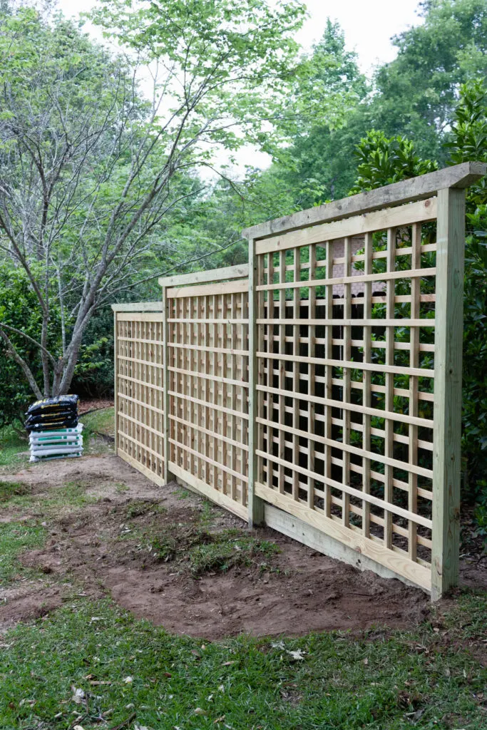 Garden Screen Trellis before lanterns, and hanging baskets. step by step guide