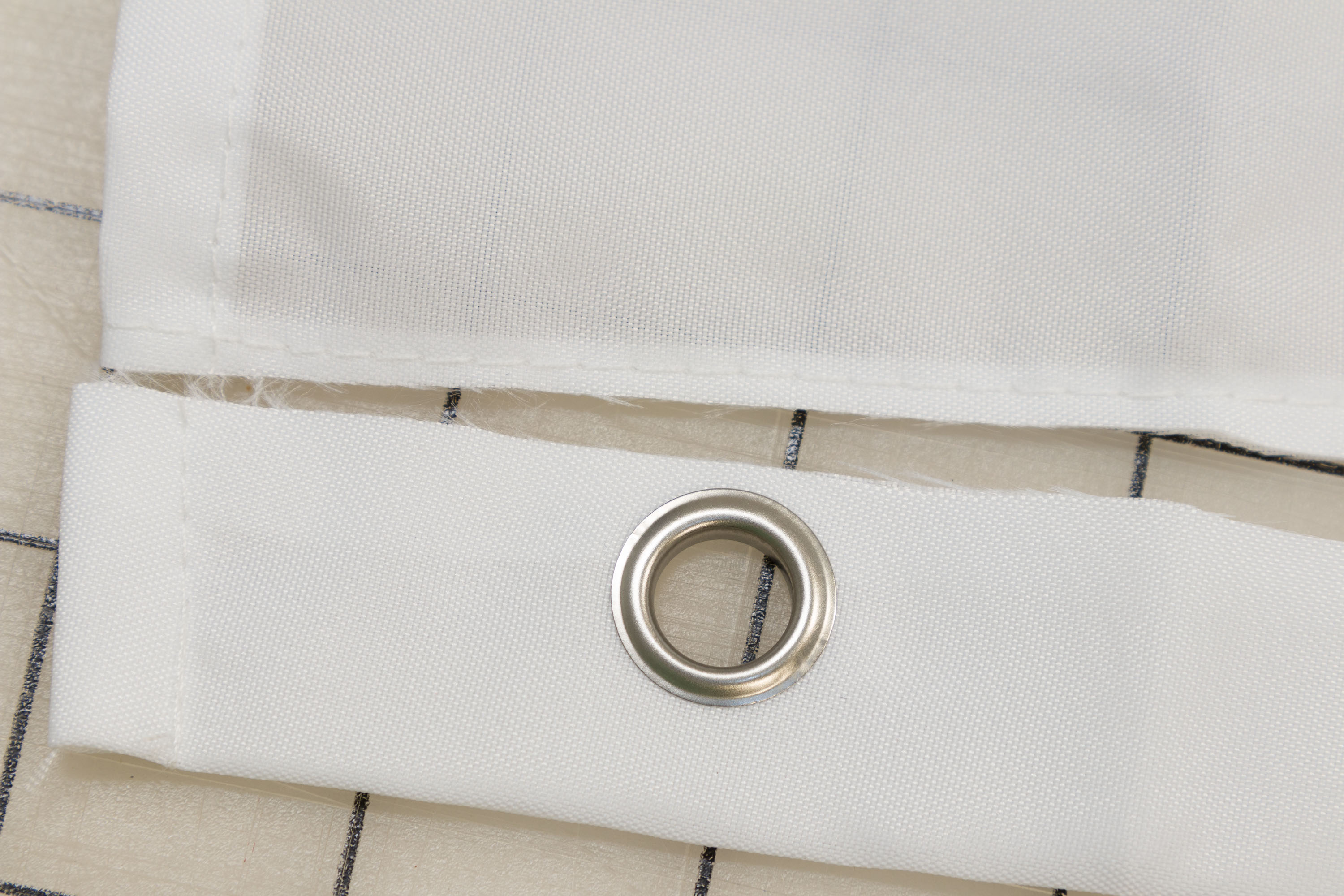 Removing the grommets Kippi at Home
