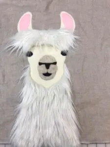 Placement for head fur, easy step by step llama pillow pattern