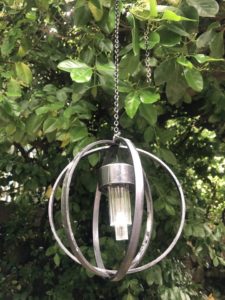 Agnes' Garden Orb Solar Light DIY, easy to make for your garden