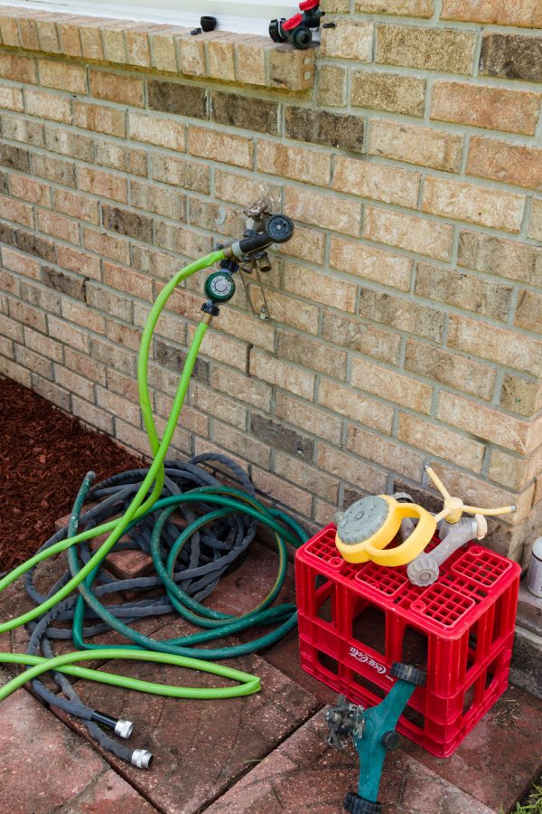 DIY Garden Hose Holder Kippi at Home