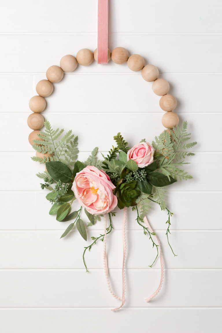 How to Make a Wreath – Wood Bead - Kippi at Home