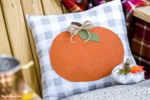 Fall Decorating DIY Pumpkin Pillow