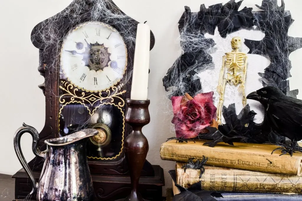 Spooky Halloween Vignette and DIY Skeleton Mirror 