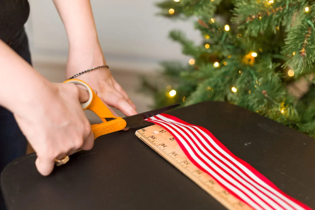 Cut Christmas Tree Ribbons