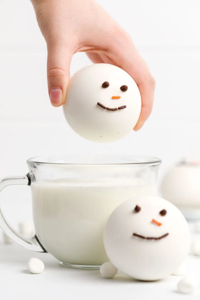 White Hot Chocolate Bombs