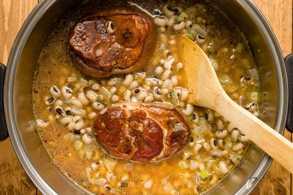 Stir black eyed pea mixture