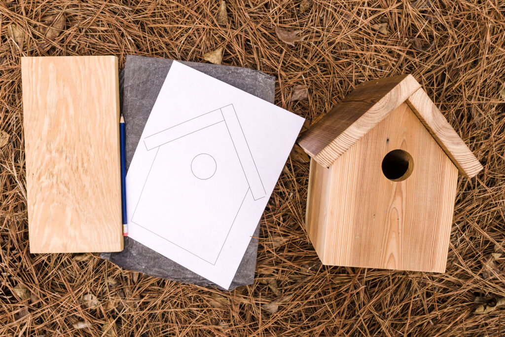 Easy DIY Birdhouse Plans - Step by Step Building Directions