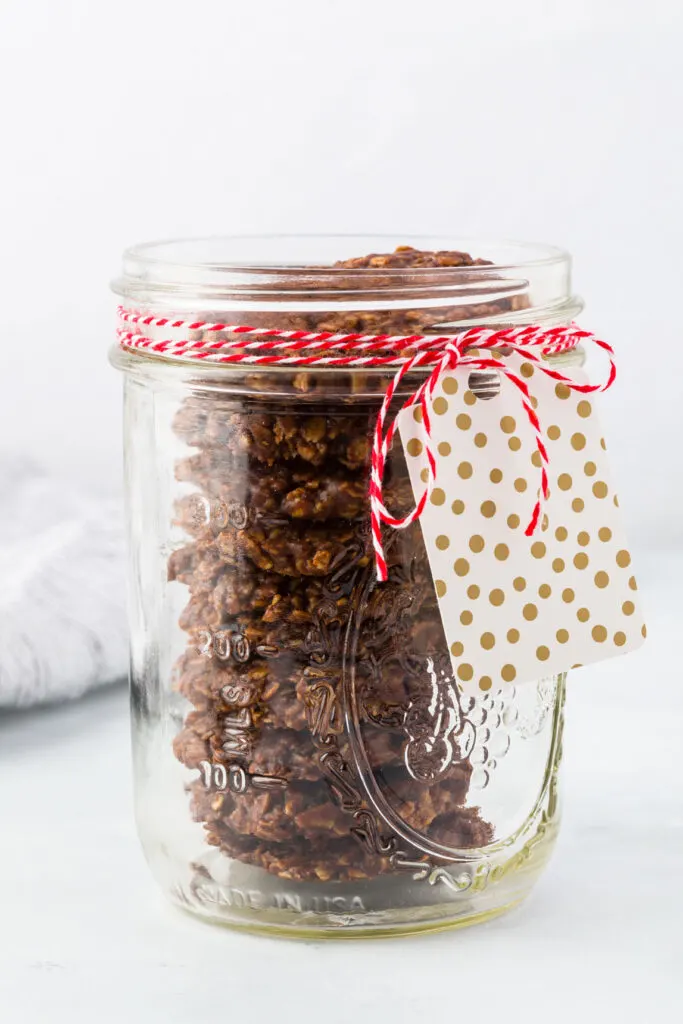 Chocolate no bakes in a d mason jar with a tag for Chiristmas