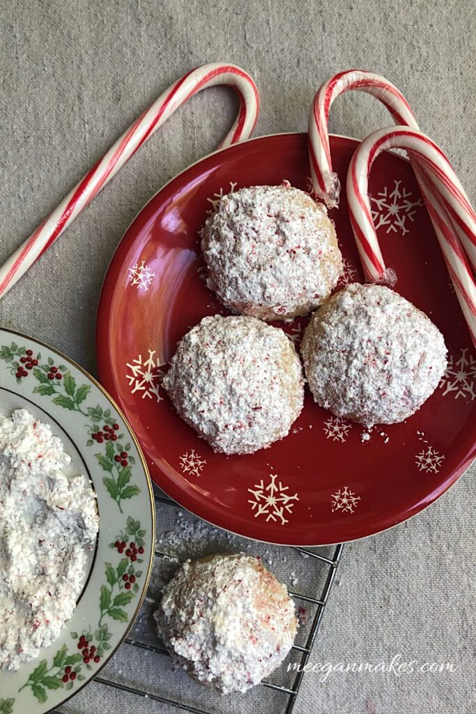 Peppermint snowball cookies 