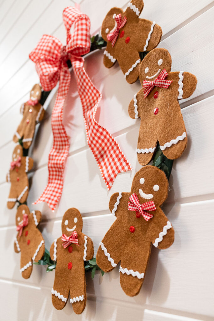 Side view of the gingerbread wreath hanging on the wall