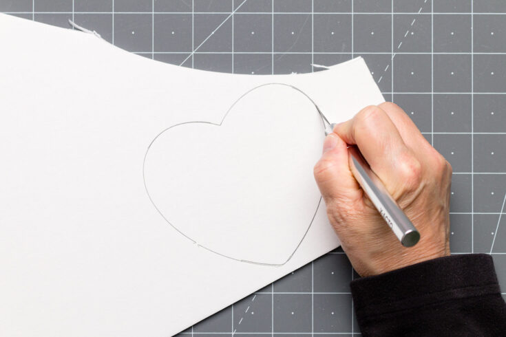 How To Make A Paper Heart - Kippi At Home