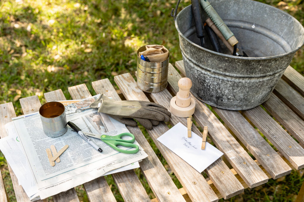 Paper pot Supplies on a wooden table outside