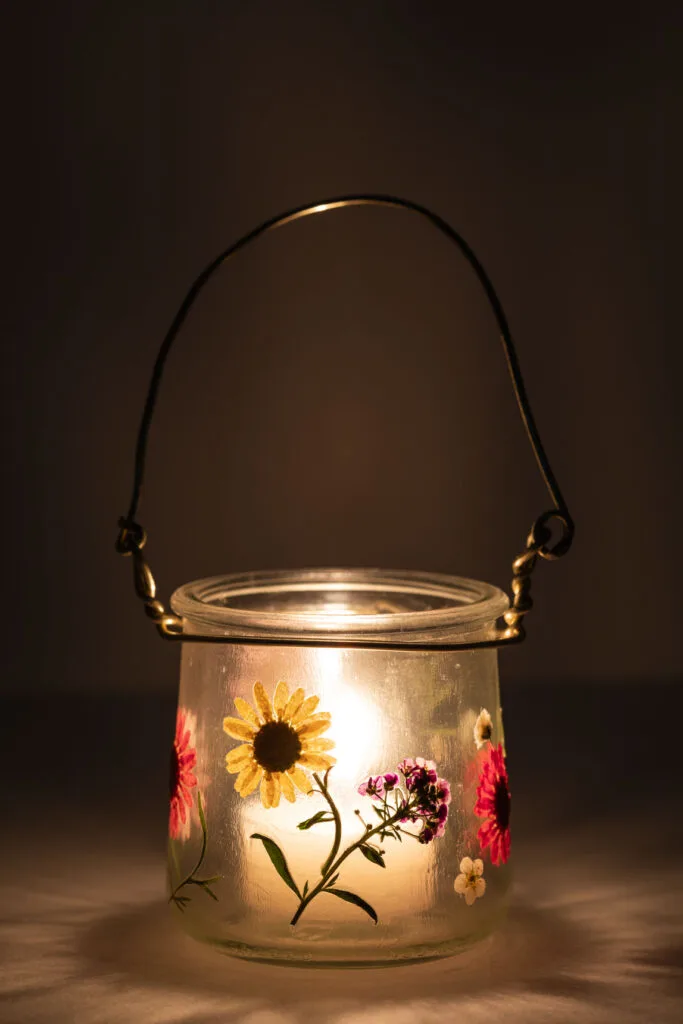 DIY Mason Jar Lanterns DIY Mason Jar Lantern with candle