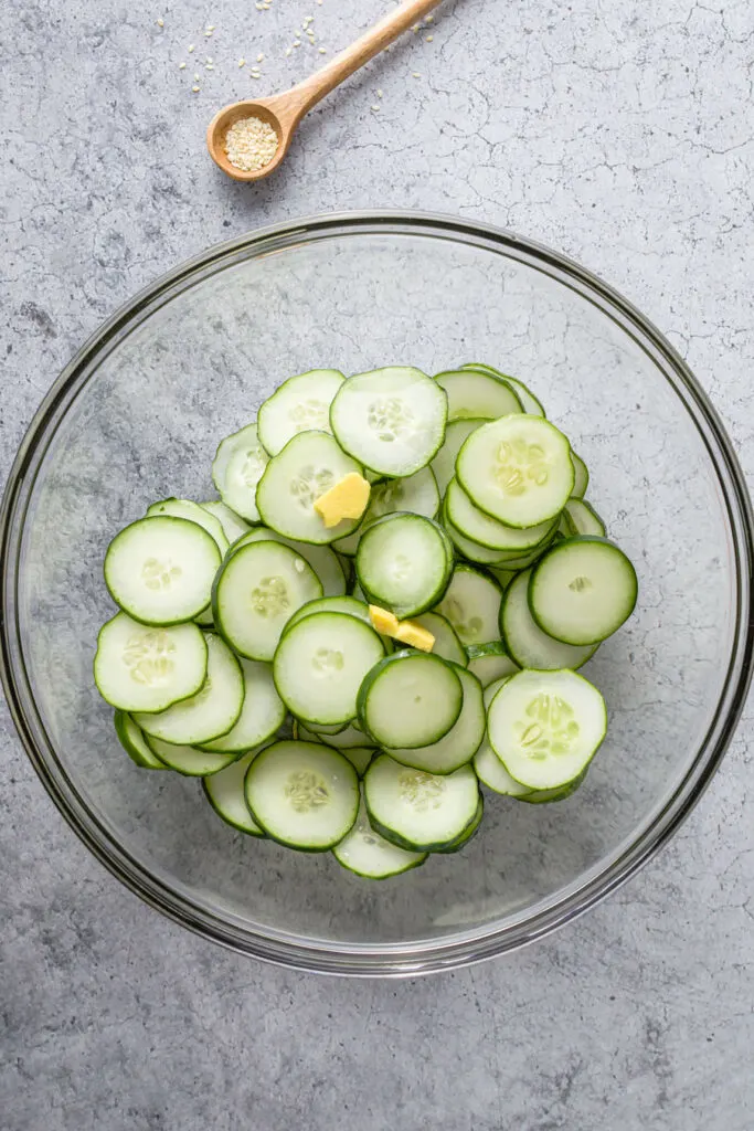 Cucumber slices and ginger slices in a bowl