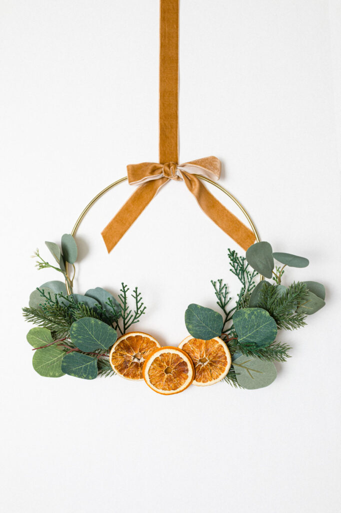 Dried orange wreath with velvet ribbon 