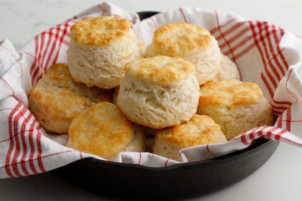 biscuits in a iron skillet